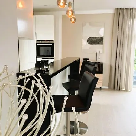 Charmante 2-zimmerwohnung Im Luftkurort Lippe * Lage