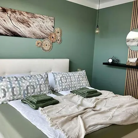 Charmante 2-zimmerwohnung Im Luftkurort Lippe Apartman *