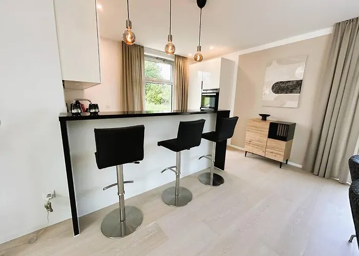 Charmante 2-zimmerwohnung Im Luftkurort Lippe *